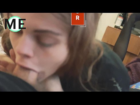 ❤️ Garganta, meia-calça rasgada e calcanhar rasgado é agradável de conhecer ❌ Pornuts em pt.mouthporn.ru ️❤